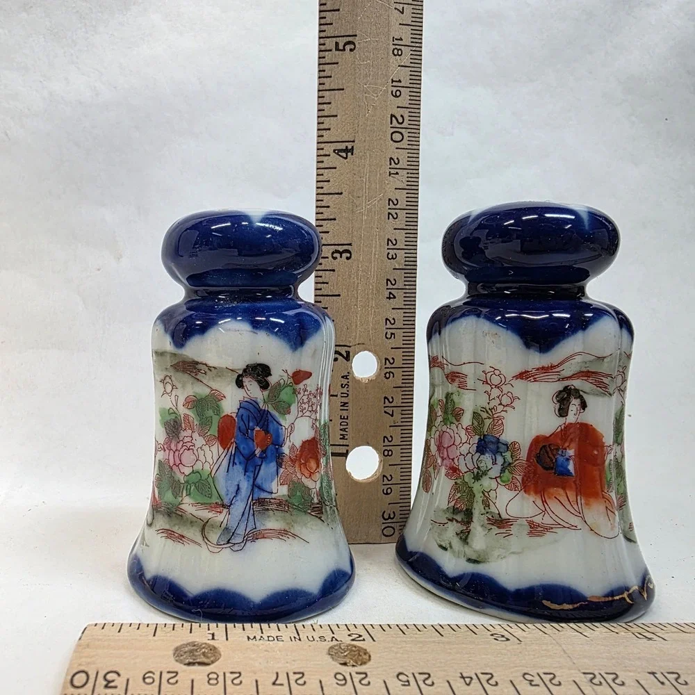 Salt and Pepper Shakers Cobalt Blue Geisha Hand Painted Vintage Porcelain, Japan